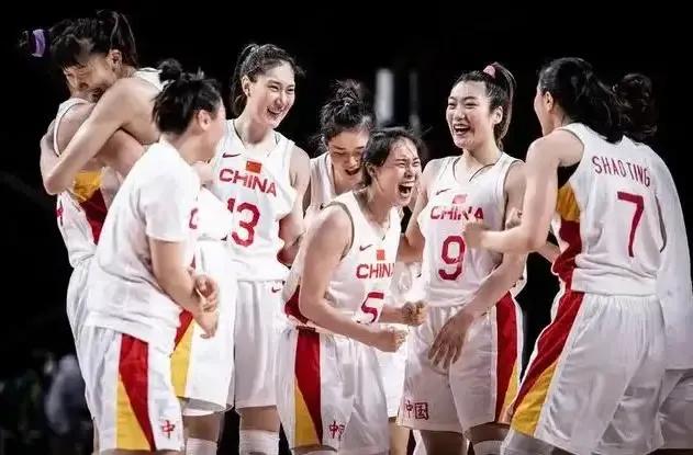 中国女篮时隔十四年重返四强,中国女篮有惊无险战胜日本队