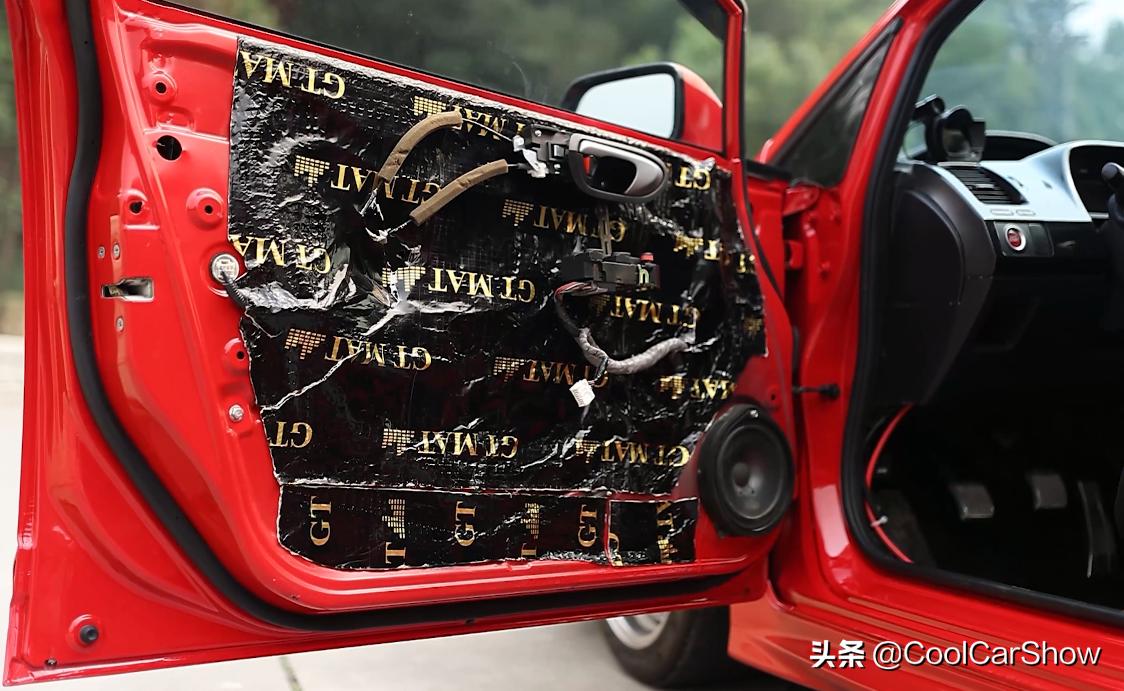 从姿态到竞技，AT换MT，这位车友是如何被八代思域“毒害”的？