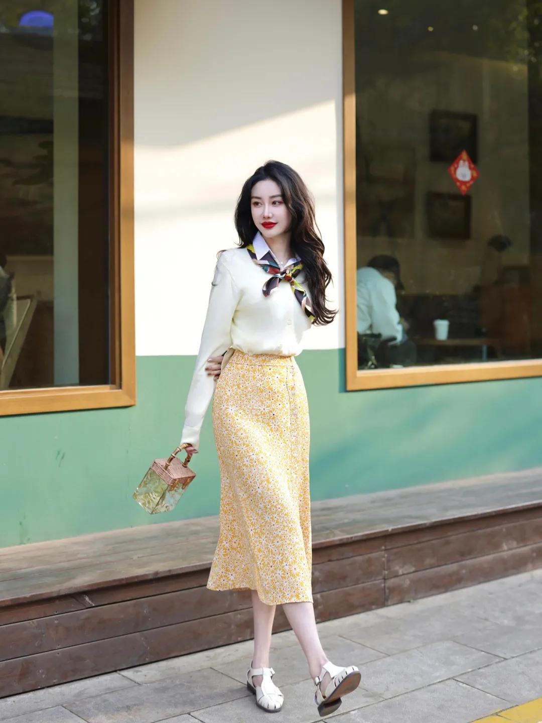 白衬衫西装裤怎么穿搭显高级,3个搭配思路把衬衫穿得更有范儿