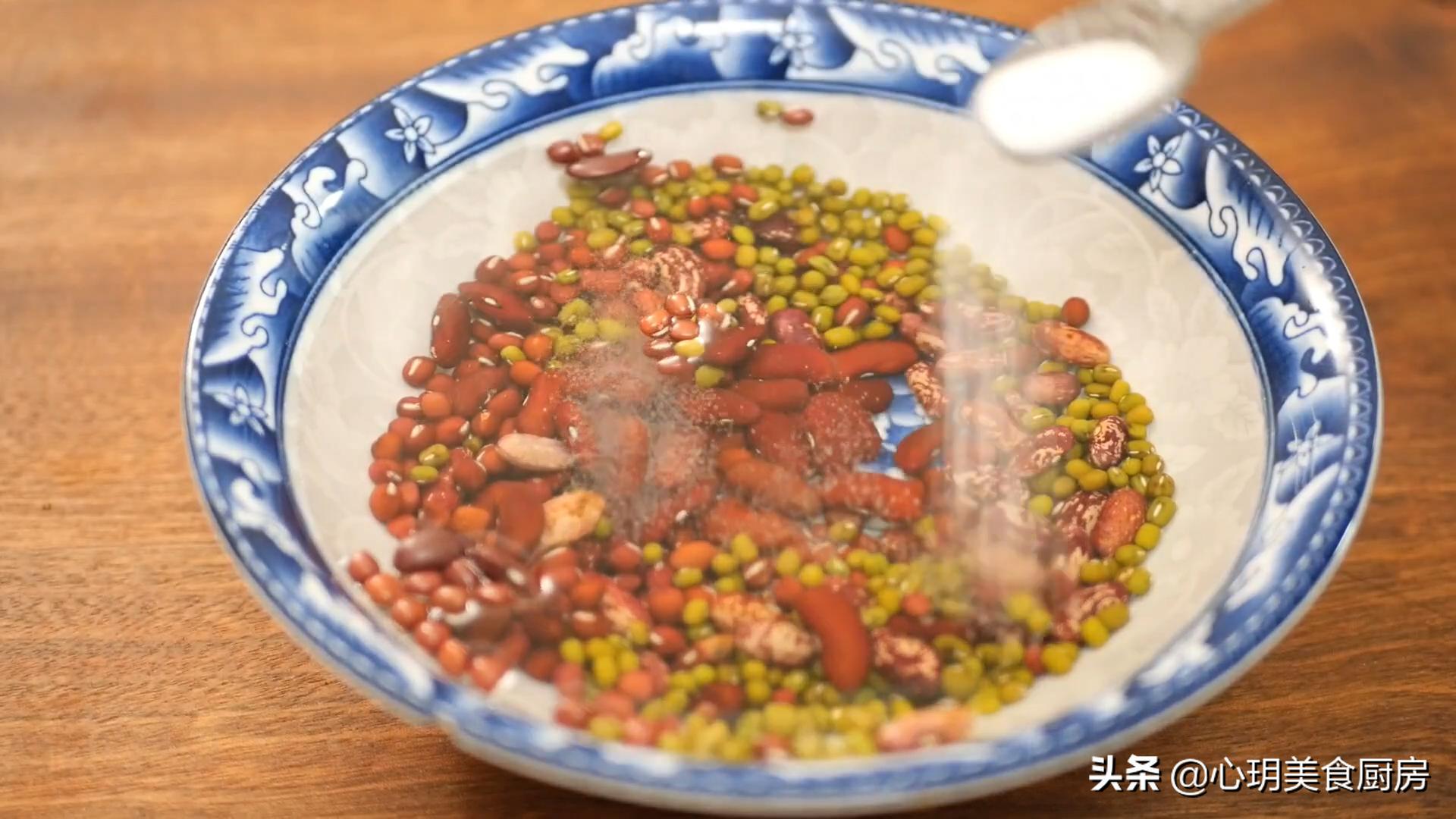 红豆要压几分钟才熟又不烂,怎样才能把薏米红豆煮得软烂