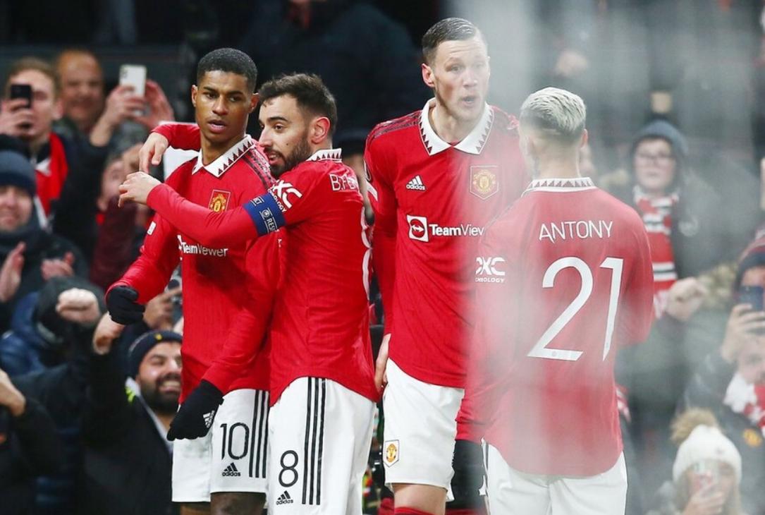 2-2险平，4-1狂胜！英超两大豪门命运不同，滕哈格尽情宣泄