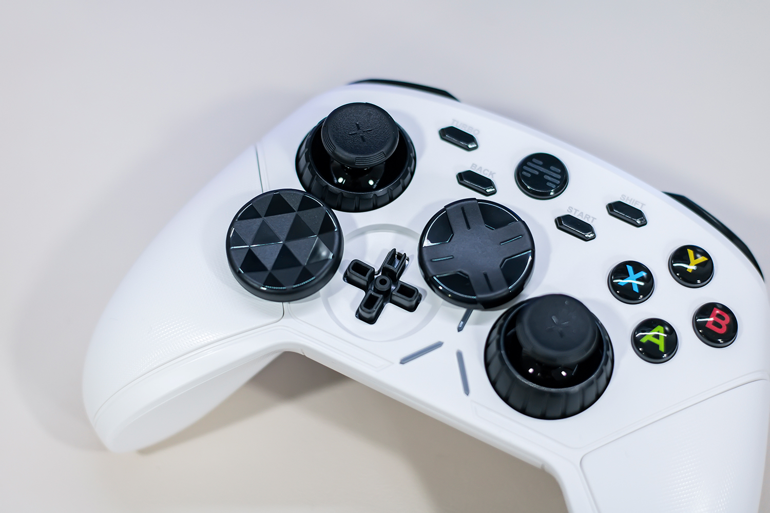 北通阿修罗游戏手柄3s多模评测,北通阿修罗2游戏手柄摇杆灵敏度