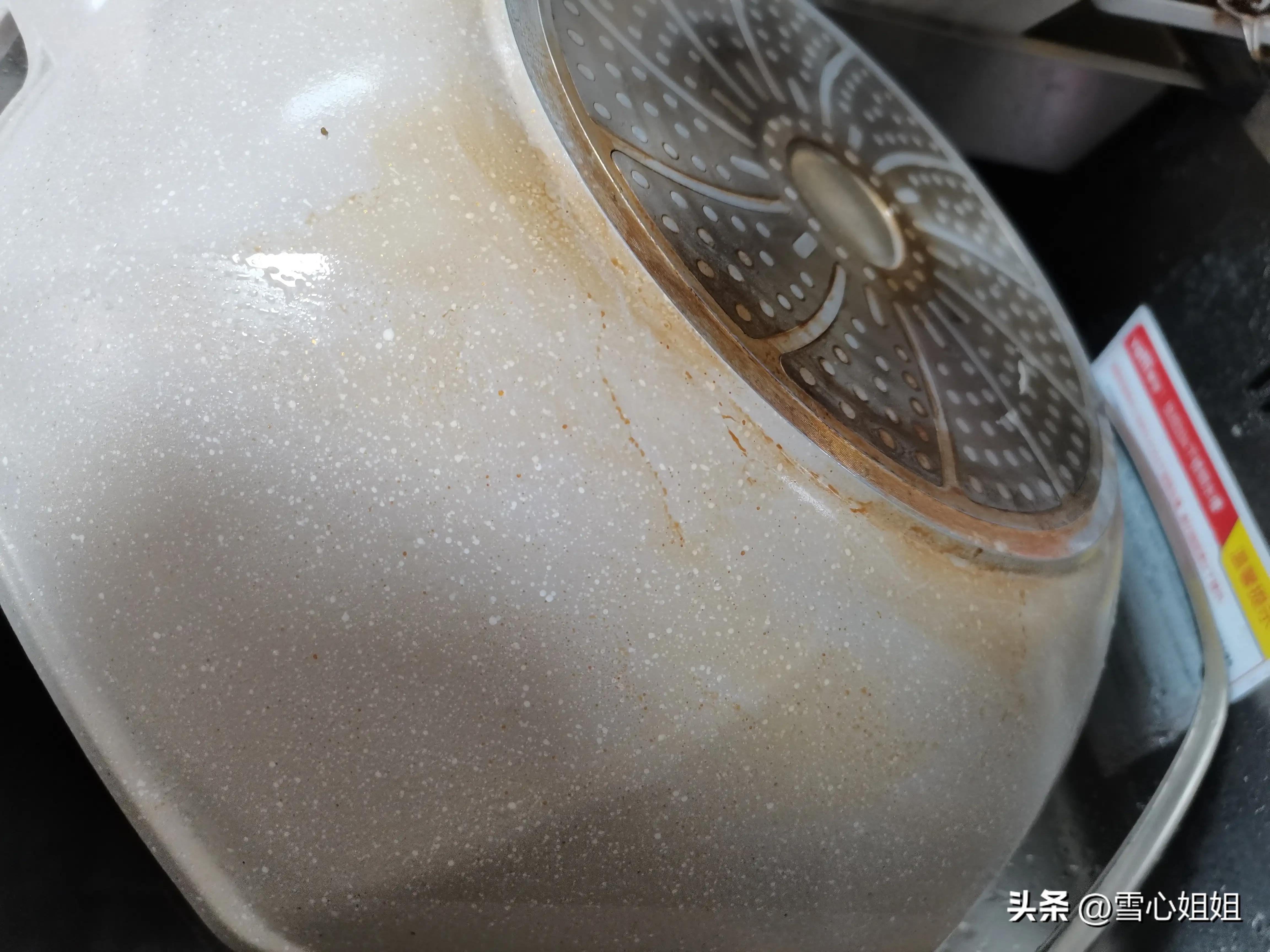 怎样去除麦饭石锅烧黄的印记,麦饭石锅内烧焦除垢剂