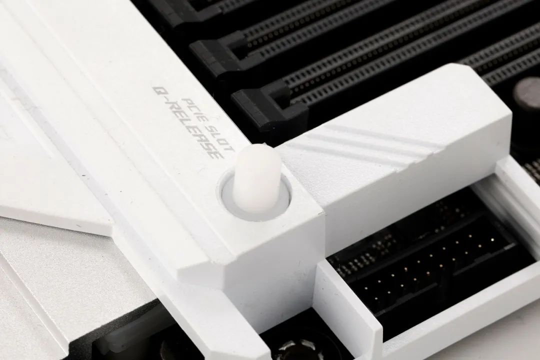 华硕rogstrix,rogstrixz690吹雪主板