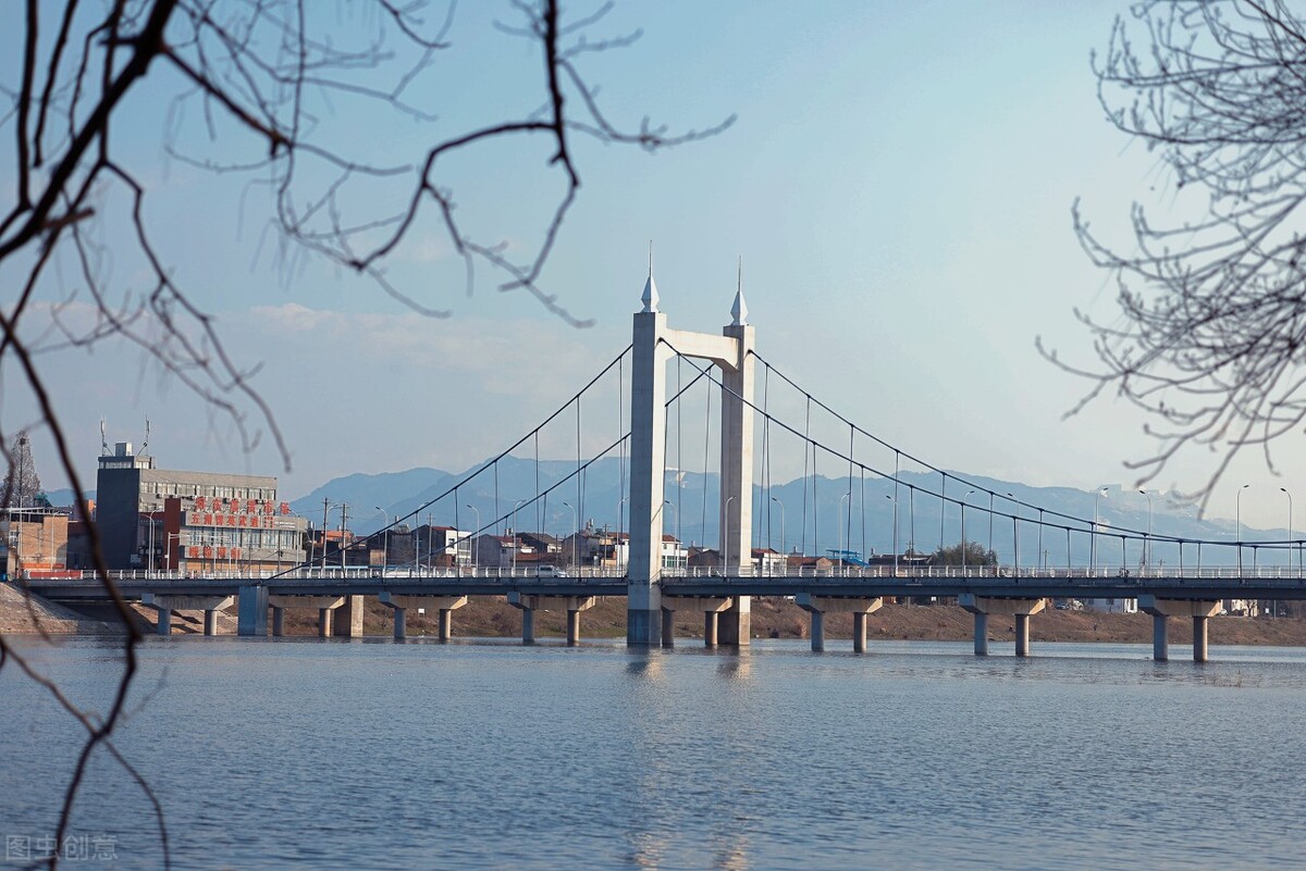 足球赛，同学情（江城子专栏）