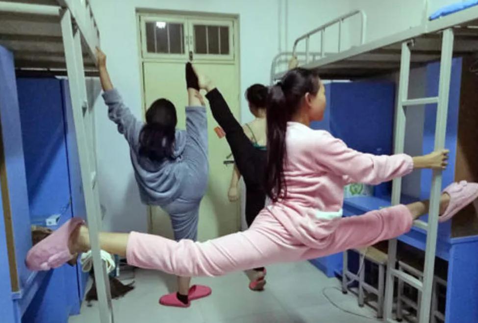 不让开空调的室友,室友不愿意冬天开空调