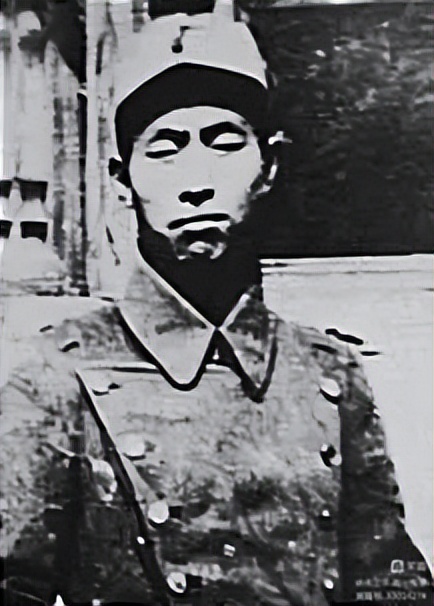 抗日战士的爱情故事,抗战老兵回忆抗日女兵