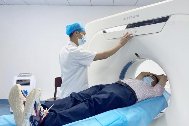 癌症根本不用治，治好的都是误诊了？医生讲出3个真相