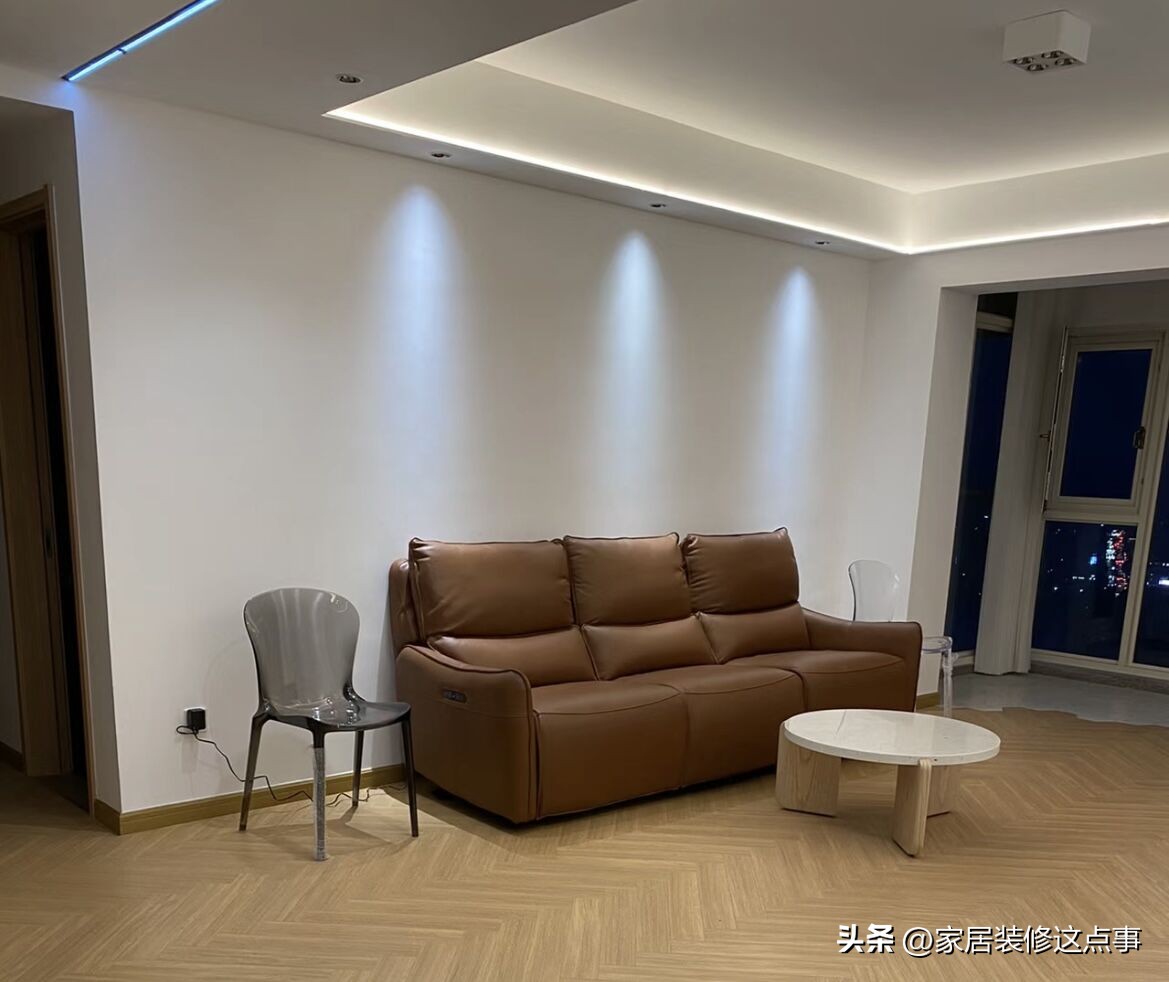 什么沙发最耐用又好看？把握4大选购要点，轻松get梦想沙发！