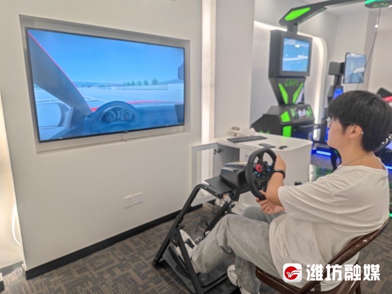 科目二模拟考试没过,科目二两次没过心态崩了