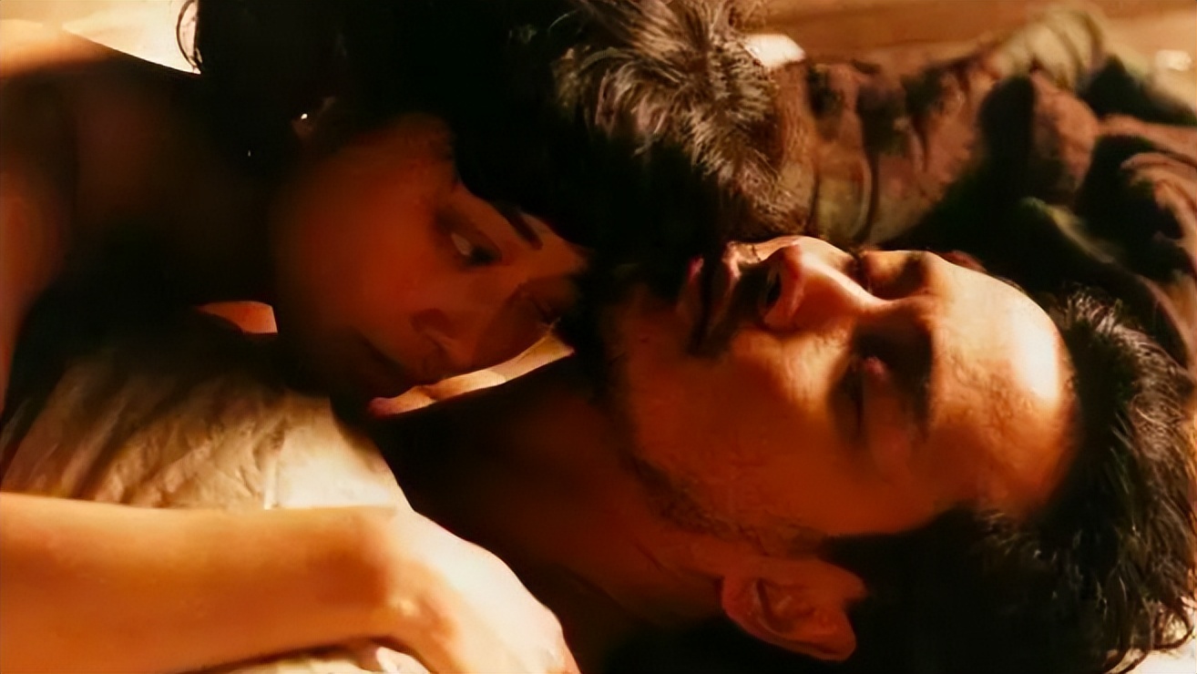 孤注一掷上映封神会掉价吗,孤注一掷提前点映抢封神票房