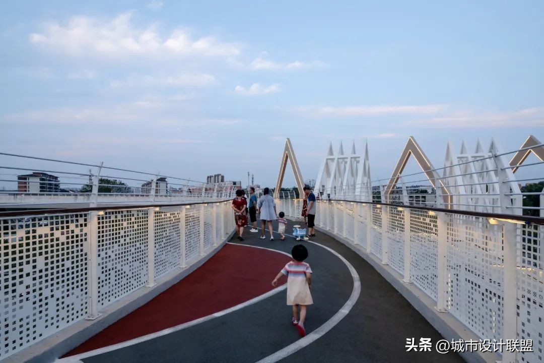 城市更新工业遗址改造,城市景观更新改造案例