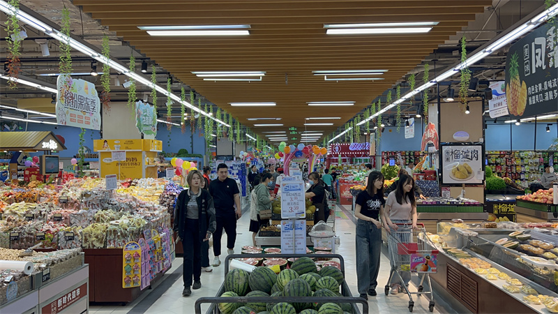 *安泰**饭店、商超用服务换真情“五一假期，我们始终如一”