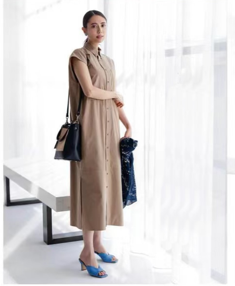 连衣裙穿搭教程显瘦,女生显瘦连衣裙穿搭技巧