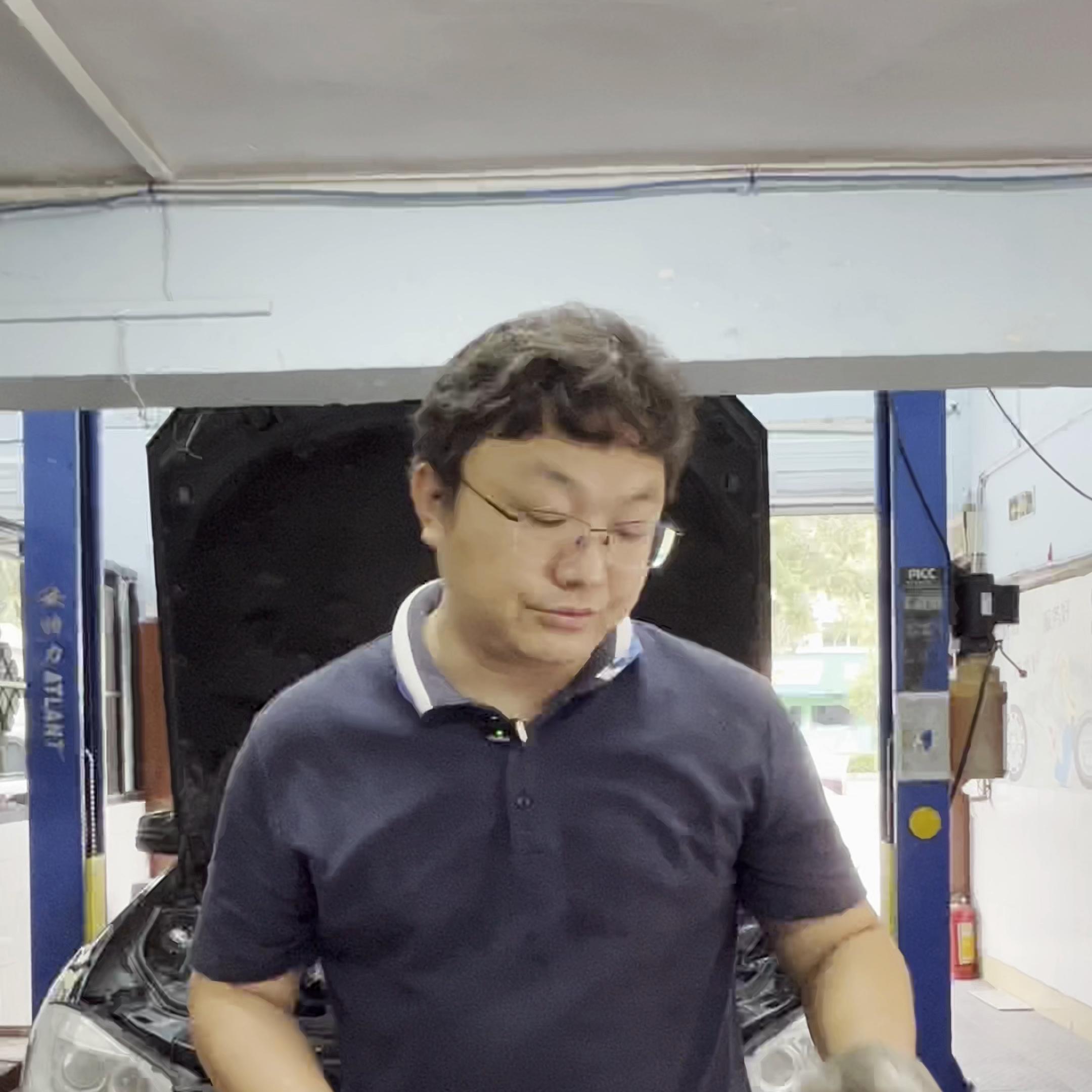 修车使用副厂件影响下次赔付吗,修车20多年保养提示不懂