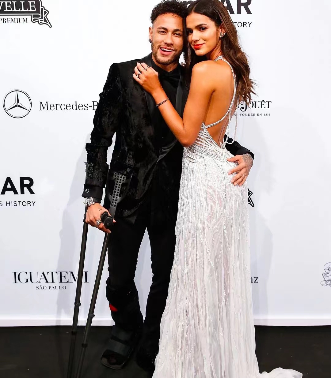 c罗姆巴佩梅西阿根廷队长,阿根廷夺冠梅西与老婆的视频