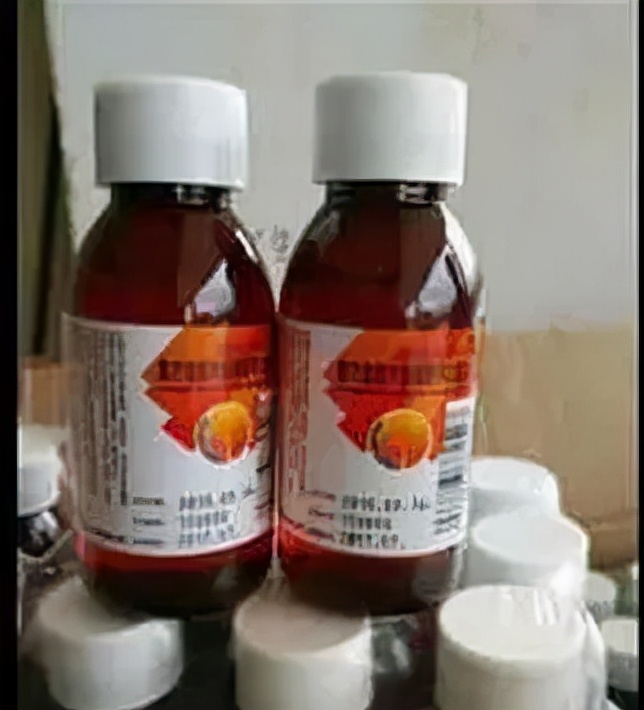 止咳糖浆能和头孢一块喝吗,止咳糖浆可以和头孢一起喝吗