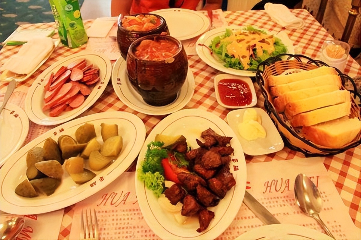 源于鲁菜，自成流派的东北饮食文化