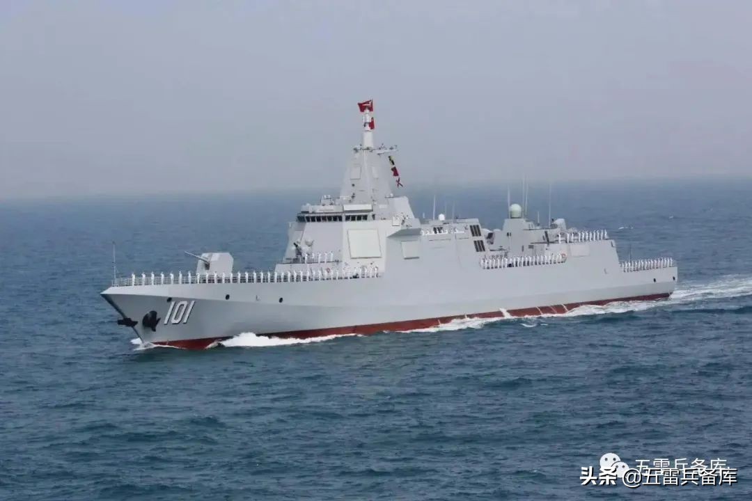 8万吨级的超大型航母,世界上最大吨位的航母排名前20