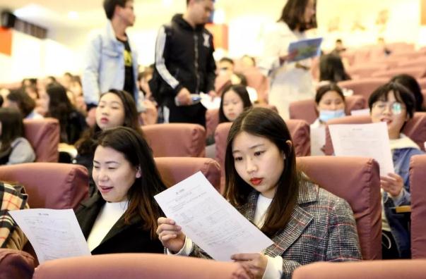 大公司HR坦言：有些大学生的简历不用仔细看，基本可以直接被淘汰