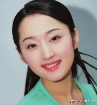 男友赖文峰出狱后娶妻生子，而杨钰莹至今单身，她在追求什么