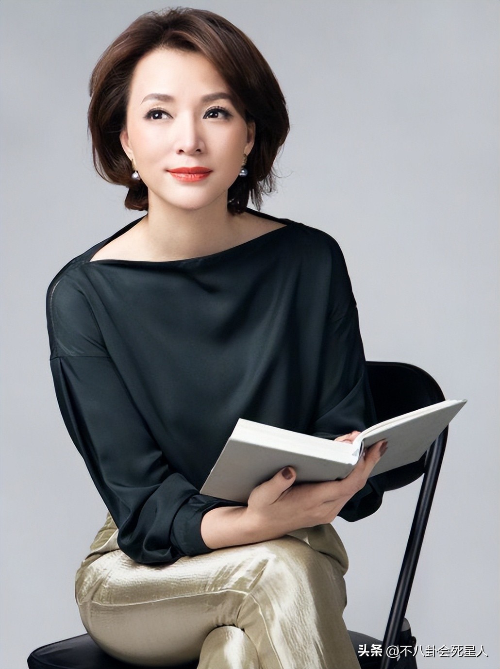 宋轶眼袋,万茜宋轶