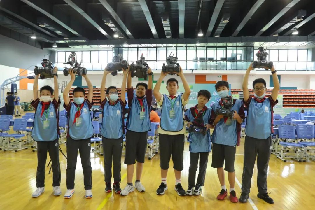 机甲大师陆空超级对抗赛,大疆机甲大师出击陆空协同作战