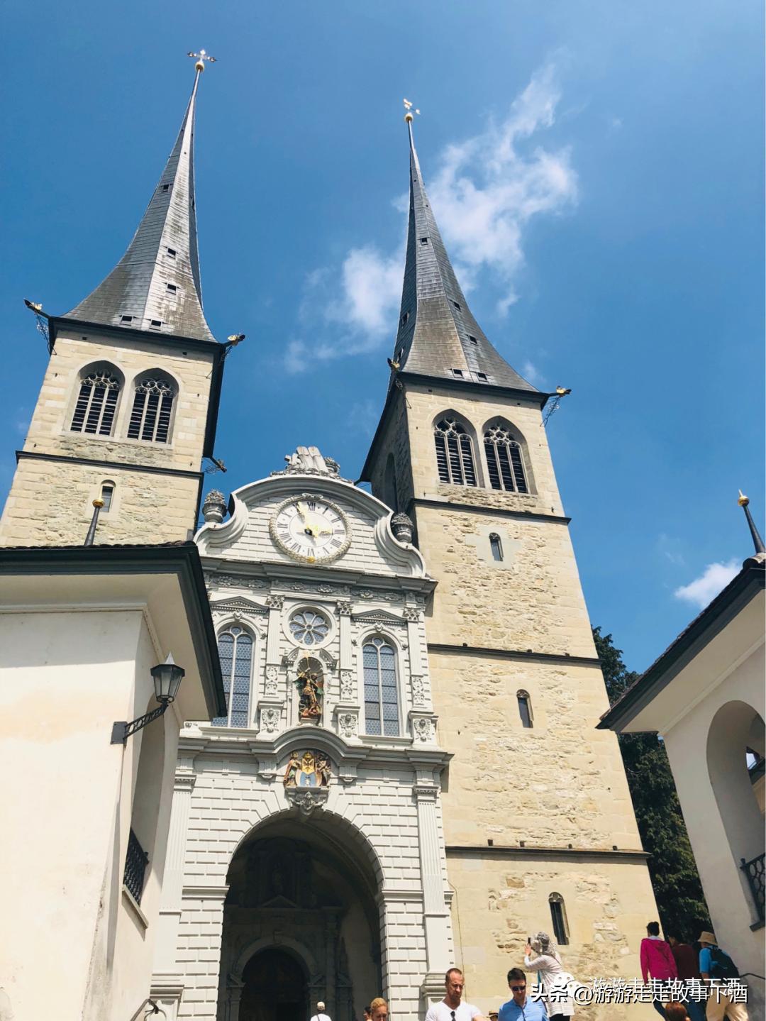 欧洲瑞士旅游线路,卢塞恩金色山口观光火车