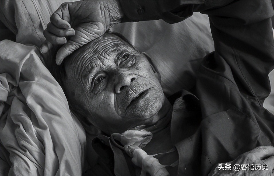 七旬老人为养老故意抢劫入狱,湖南一老人为养老抢劫入狱