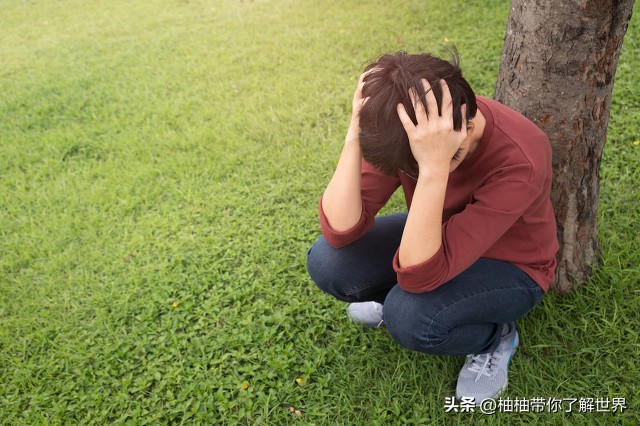 深度解析：抑郁症的原因和治疗方法