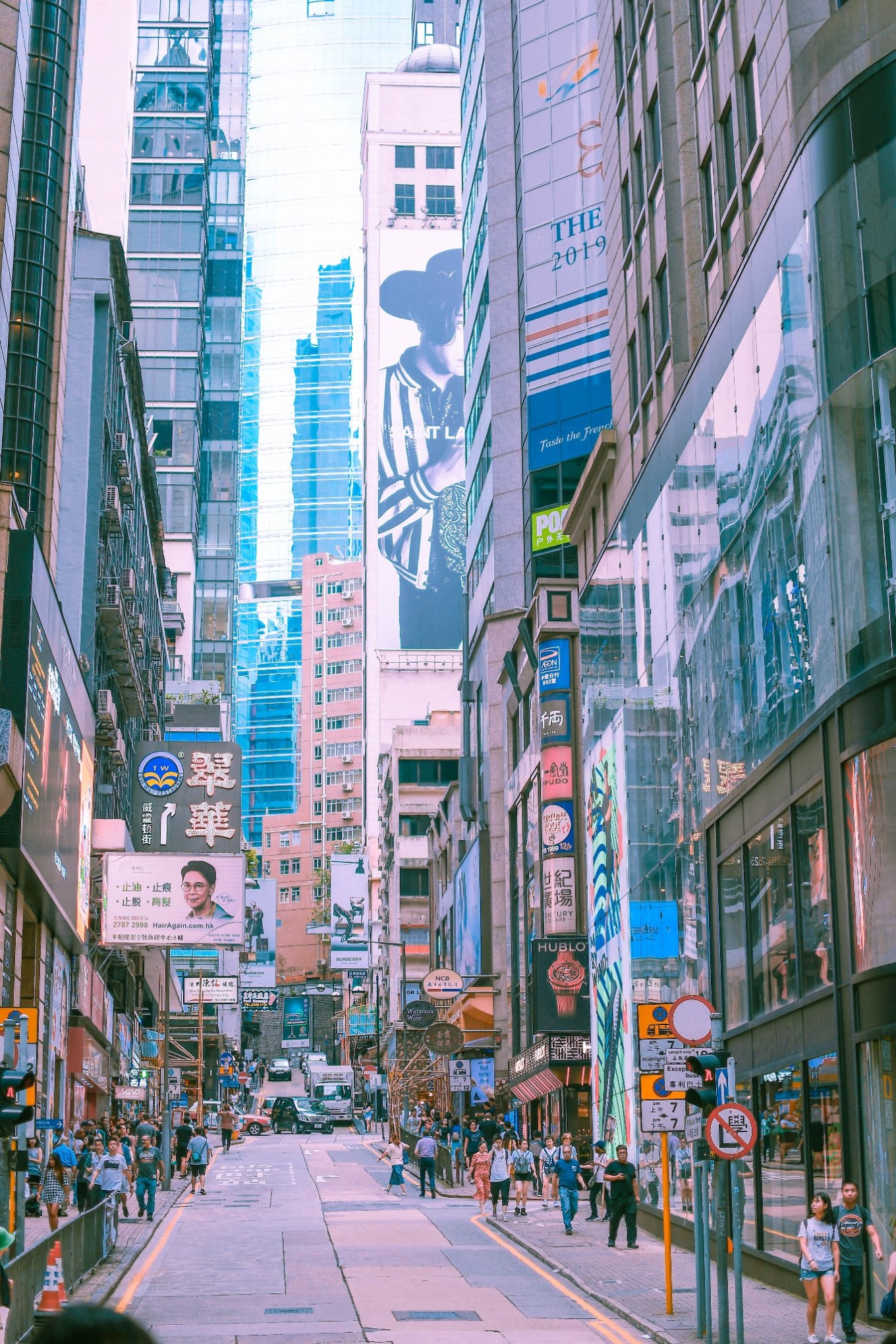 第一次去香港哪里打卡,第一次去香港玩必去的景点