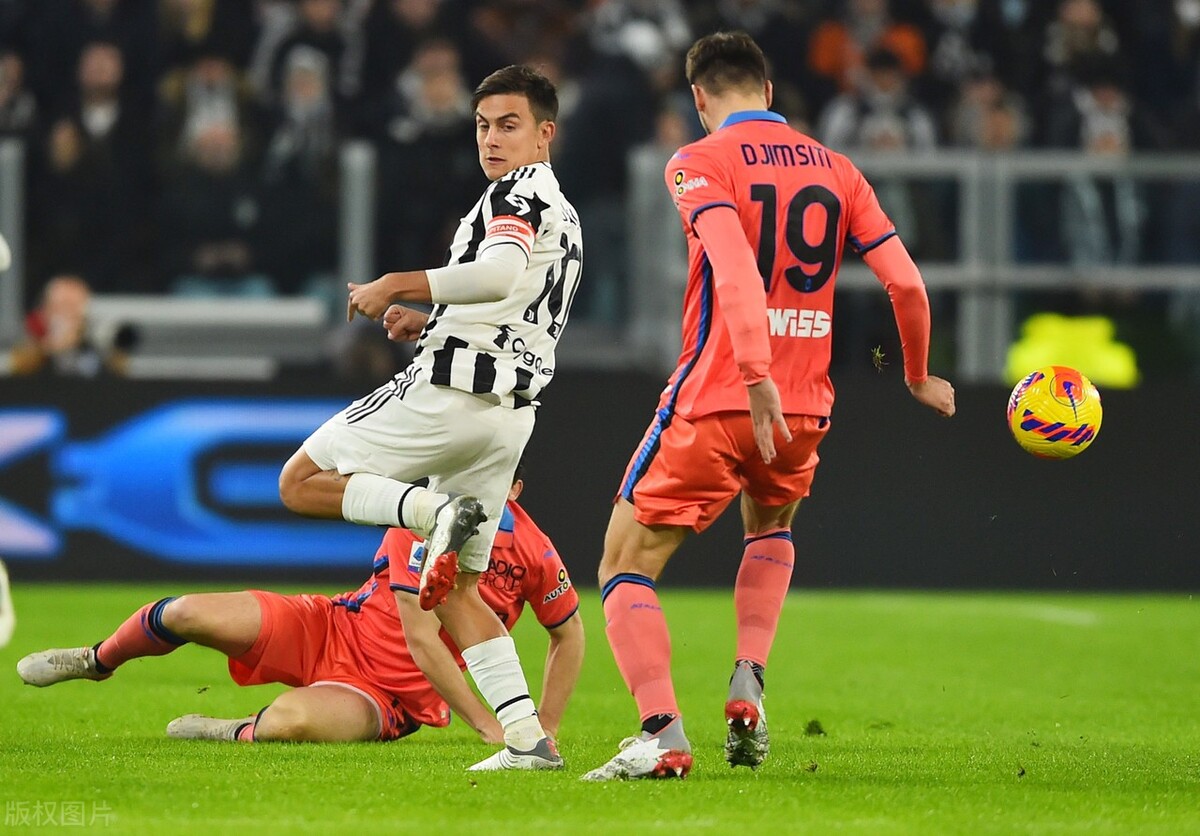 足彩21146期任九——老妇人有望结束连败，太妃糖能否*击狙**红军？