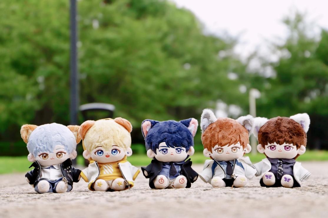 2022造物节潮玩新宠——棉花娃娃行业新秀“草莓宇宙”