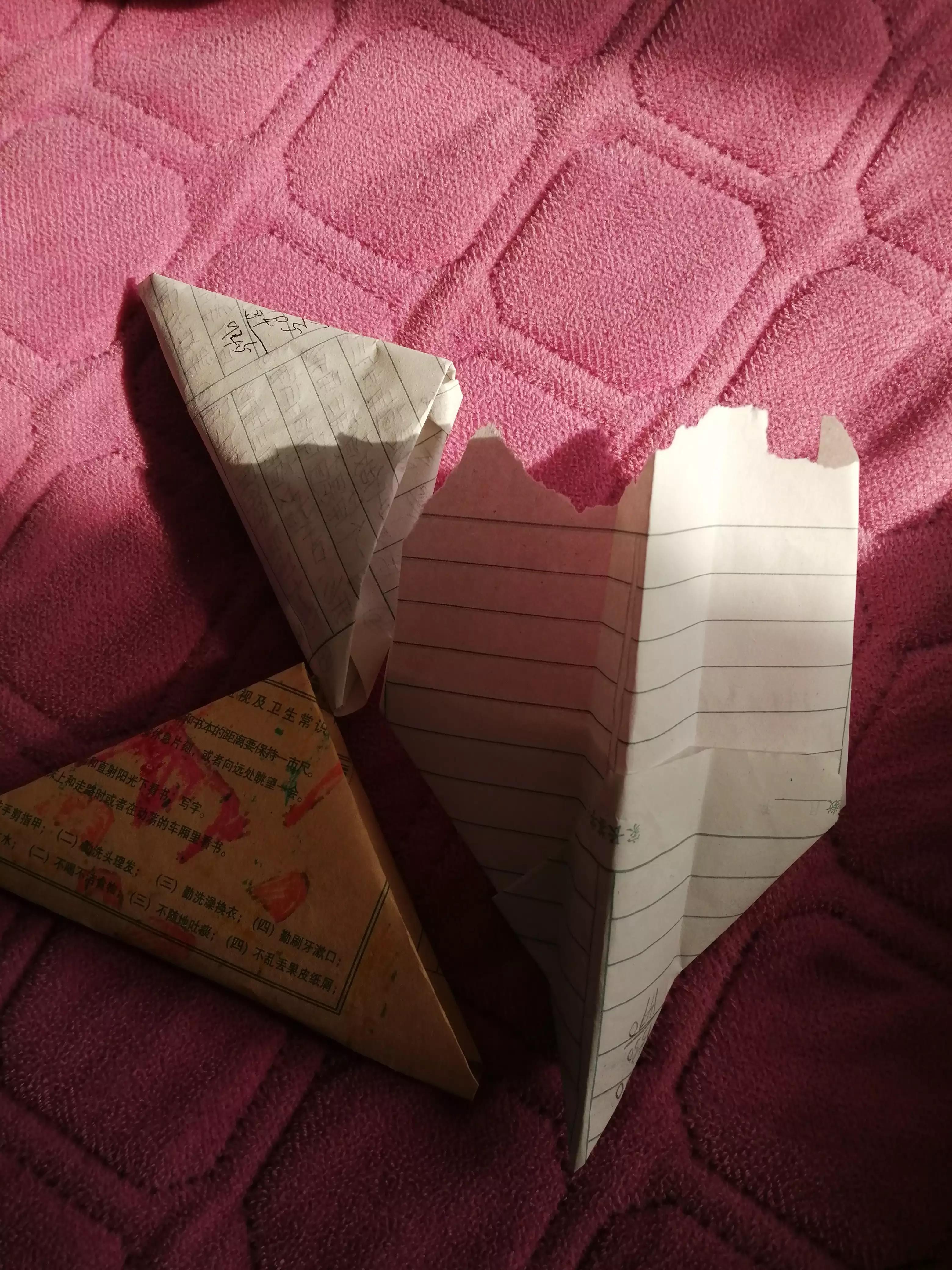 家里有没有用完的纸,家里的作业本太多了可以拿去卖吗