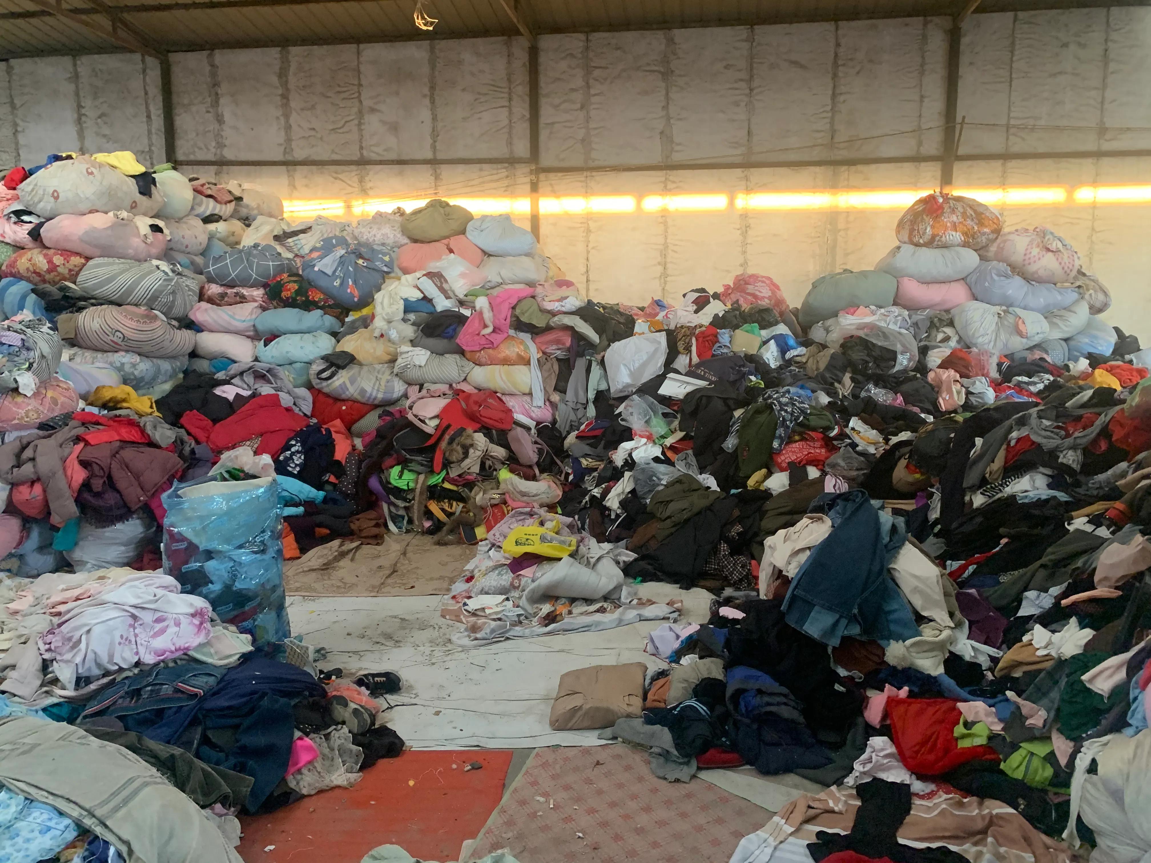 揭秘旧衣服回收的真实现状,最挣钱没人干的行业回收旧衣服