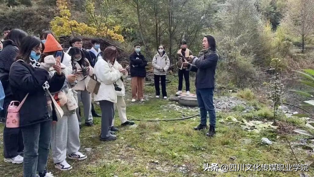 四川文化传媒职业学院是单招吗,四川文化传媒职业学院报名时间表