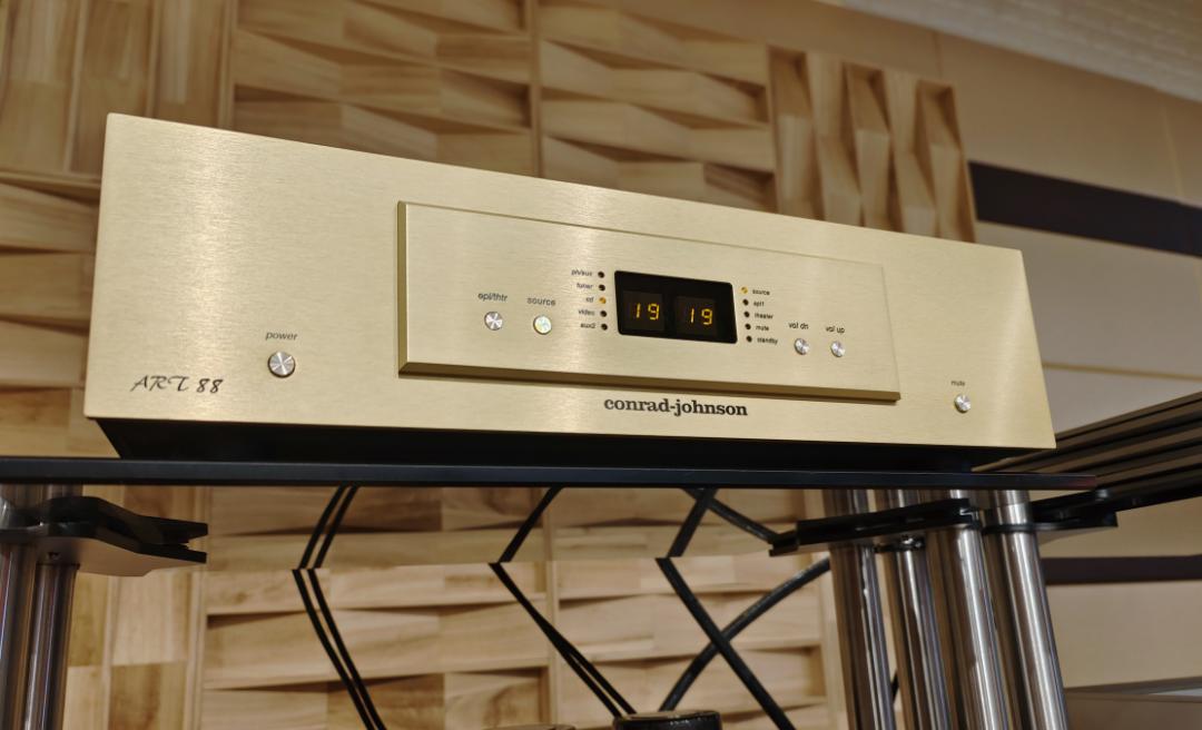 评测:conrad-johnsonART88三极管电子管前级放大器