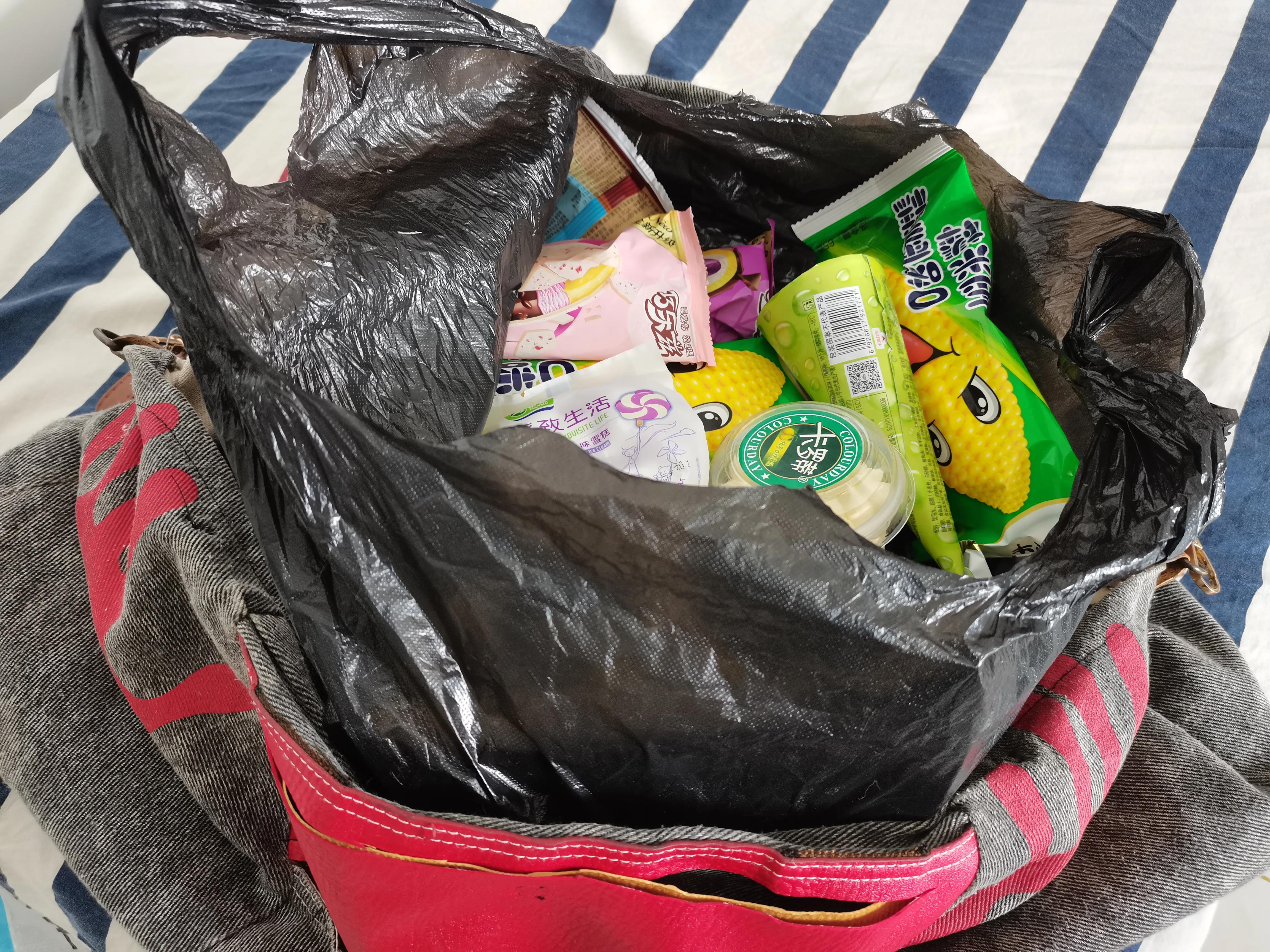 闲置牛仔裤改造包包,闲置包包改新款