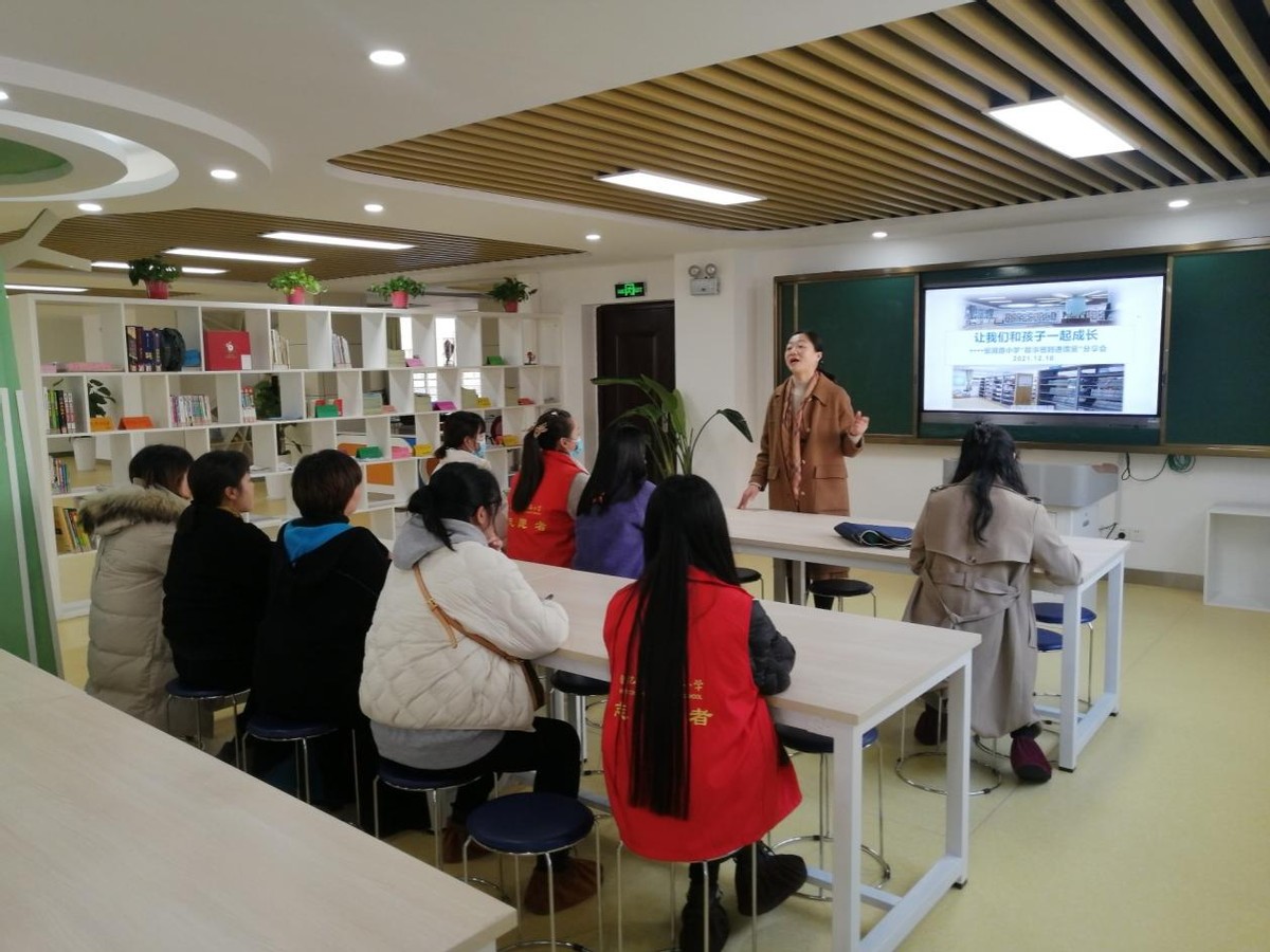 合肥市巢湖路小学“故事爸妈进课堂”活动圆满收官