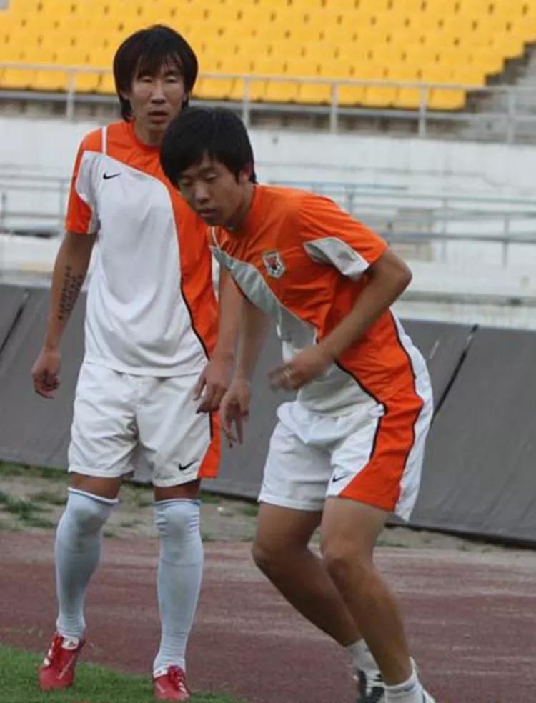 橙衣在身，泰山在心，我爱山东泰山系列文章，球员（后腰篇）