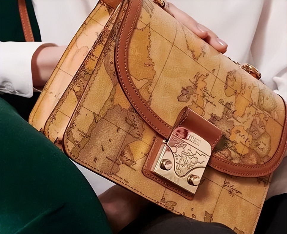 时代的眼泪有几款,时代的眼泪牌子