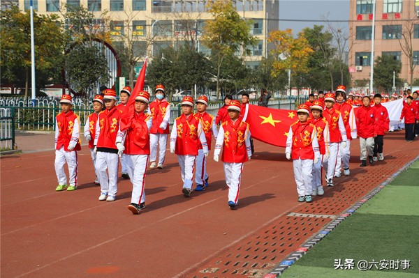 六安市今年足球比赛小学,六安解放路第二小学足球比赛