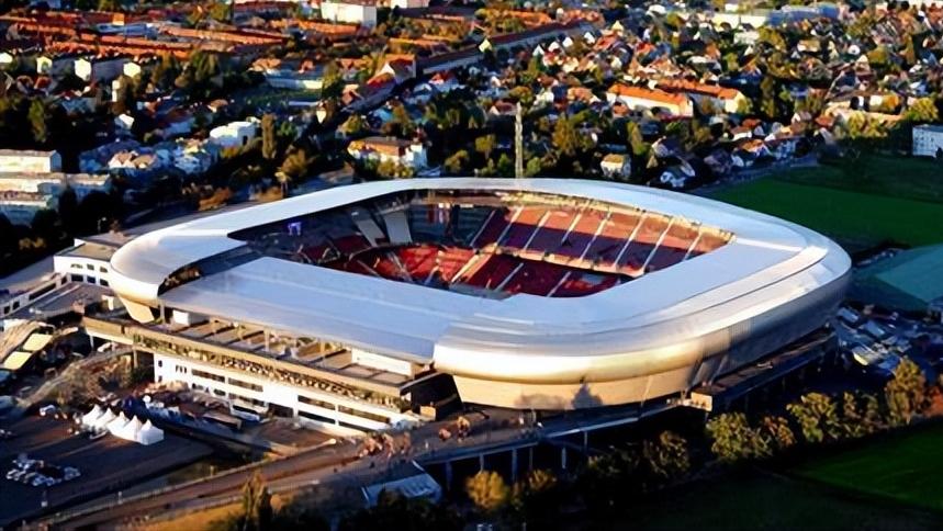 欧洲五大联赛专业足球场,欧洲杯十大球场巡礼