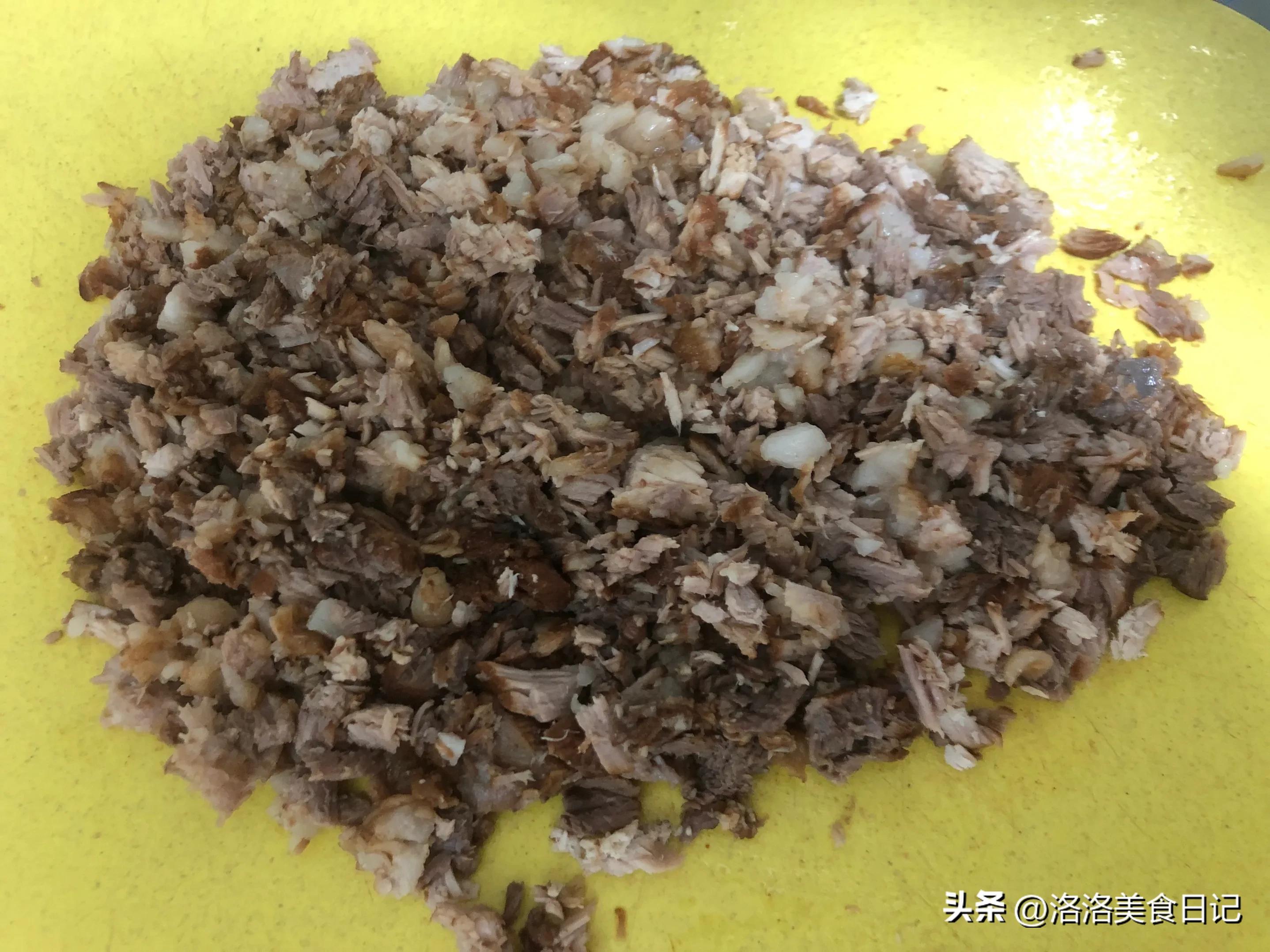 陕西特色小吃肉夹馍的做法,陕西小吃肉夹馍的馍怎样做