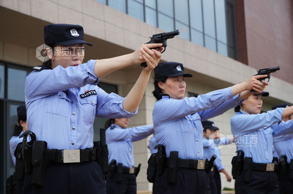 陀枪师姐飒爽英姿,英姿飒爽江西