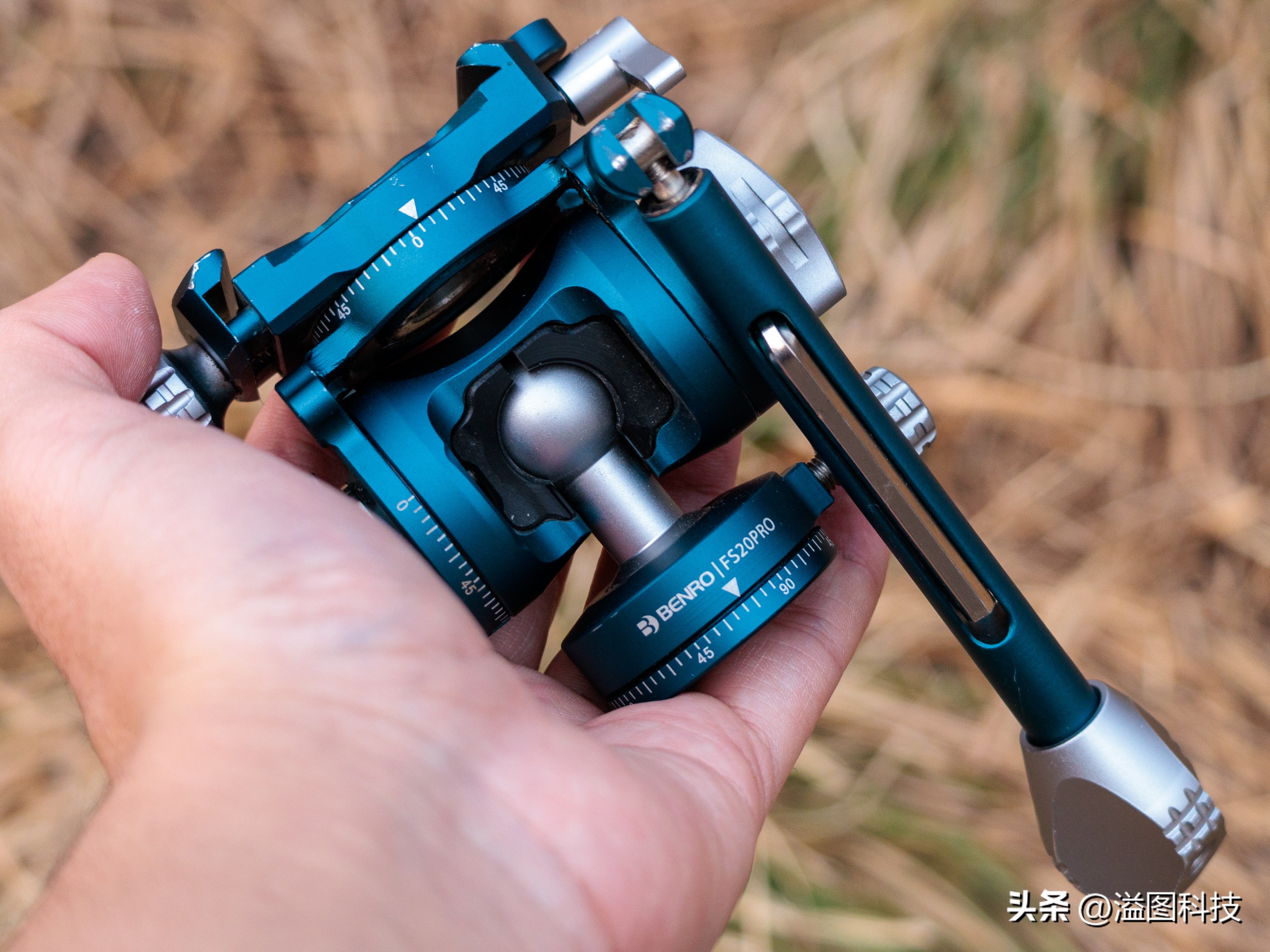 百诺青鸟三脚架质量问题,百诺青鸟三脚架承重