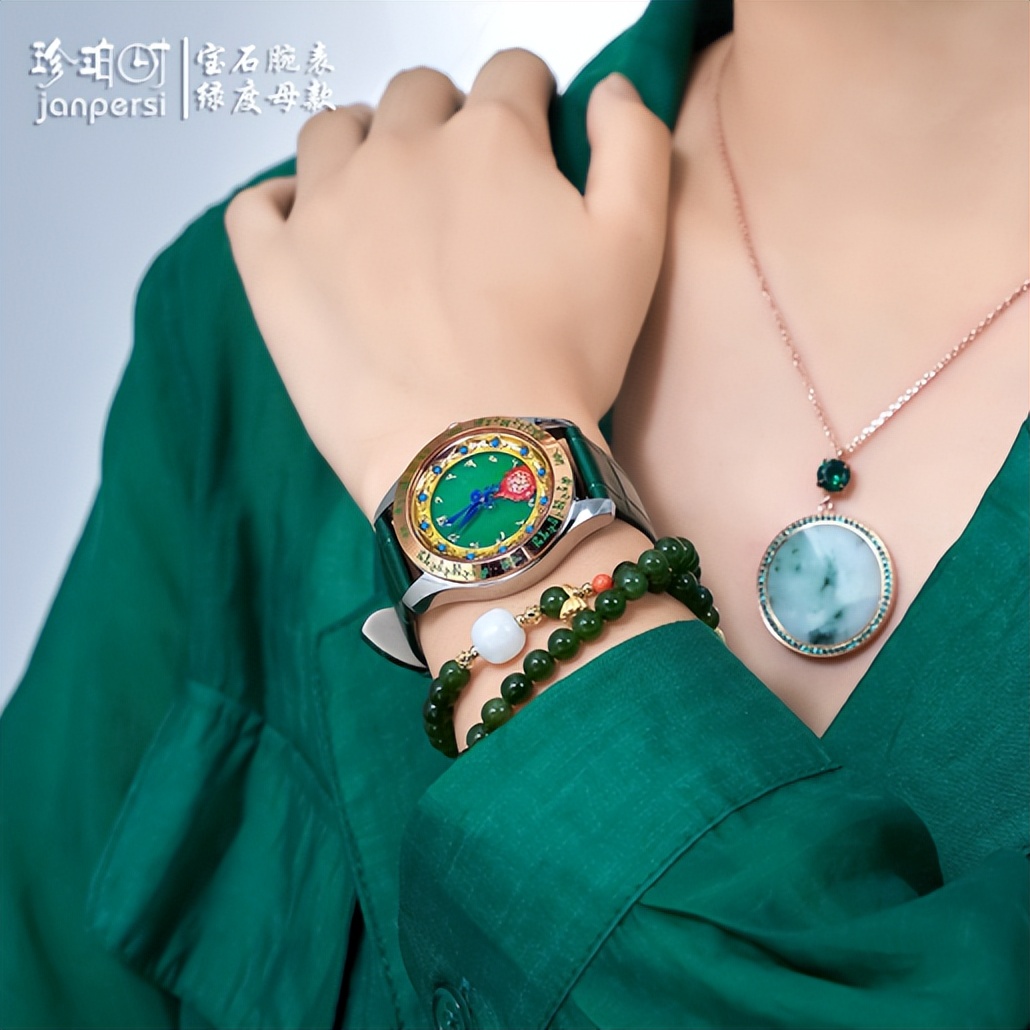 手表玻璃起雾怎么解决,腕表起雾更换把头