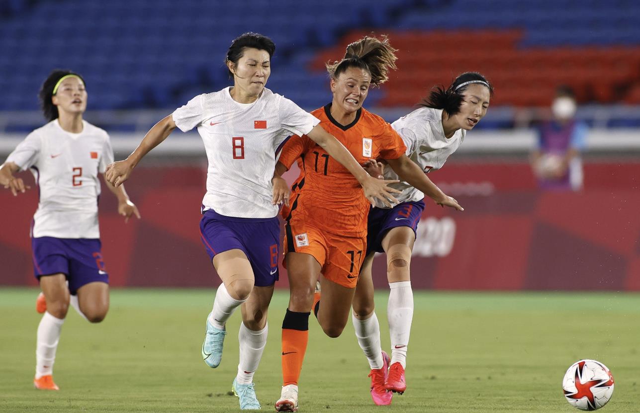 中国女足2胜1平夺冠,cctv5现场直播中国女足比赛