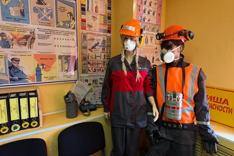 飞越俄罗斯上空,世界目前最大的钻石矿