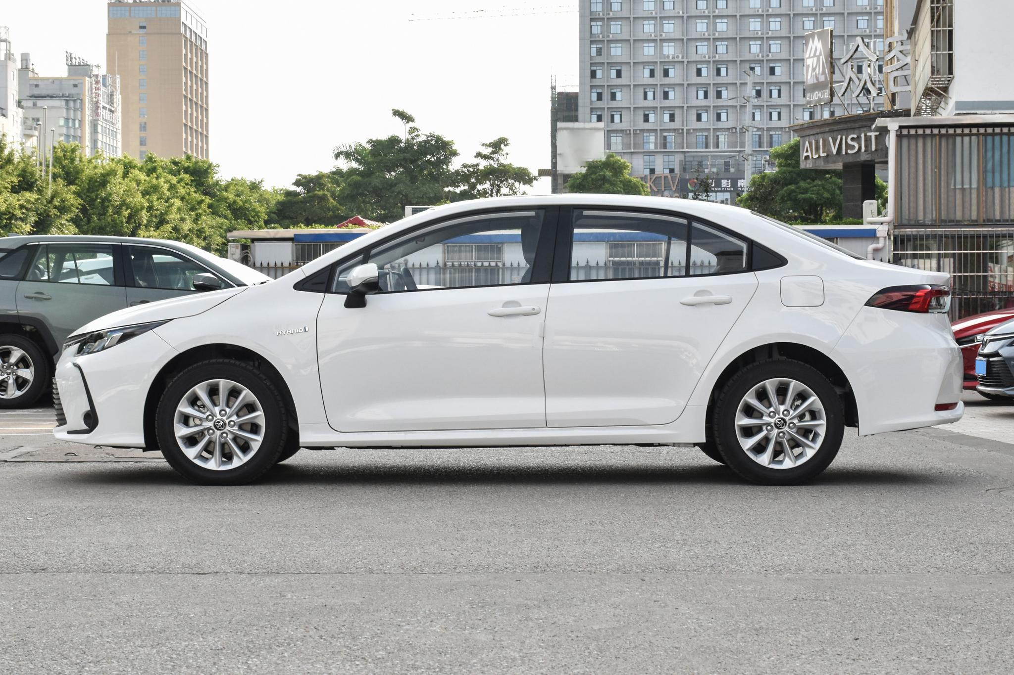 这三款合资紧凑型轿车家用是首选,不到9万就能买这台合资家轿